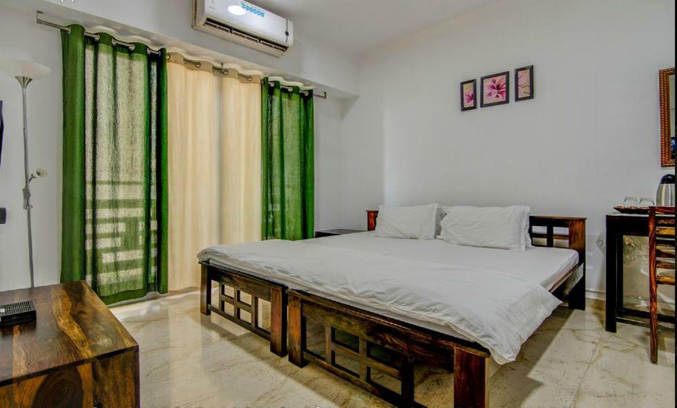 Isec Apartment Mumbai  Buitenkant foto